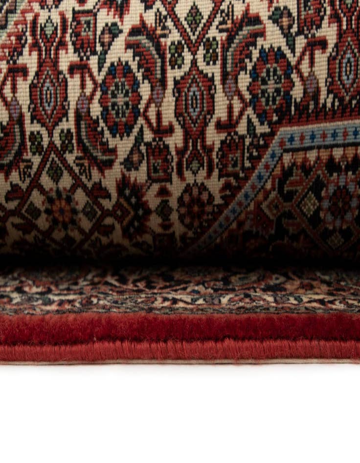 Detail image of 5' 7 x 7' 9 Bidjar With Silk Rug