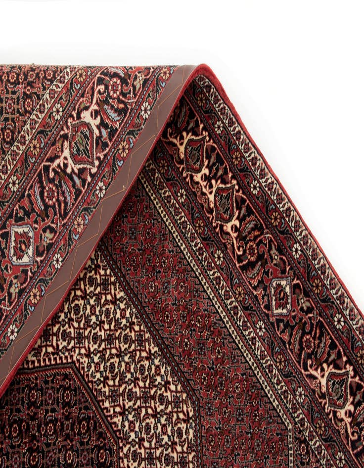 Detail image of 4' 8 x 7' 6 Bidjar With Silk Rug