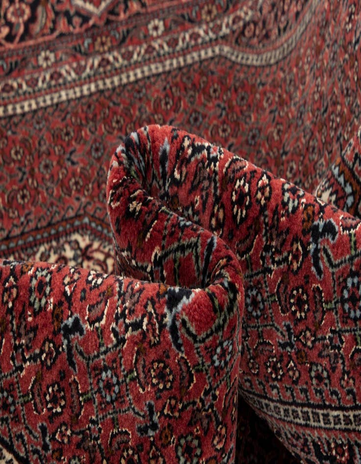 Detail image of 4' 8 x 7' 6 Bidjar With Silk Rug
