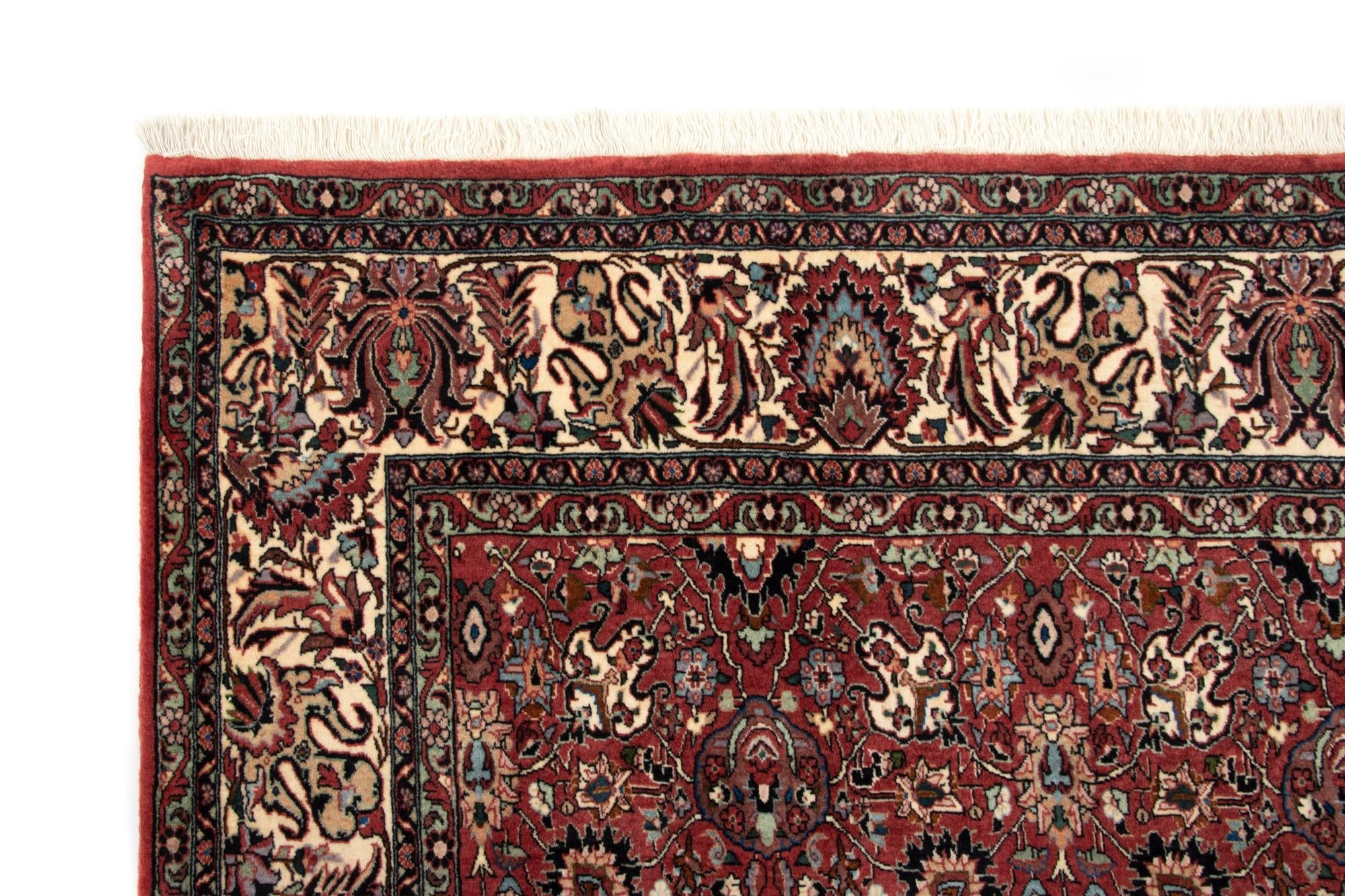 6' 8 x 9' 6 Bidjar With Silk Rug