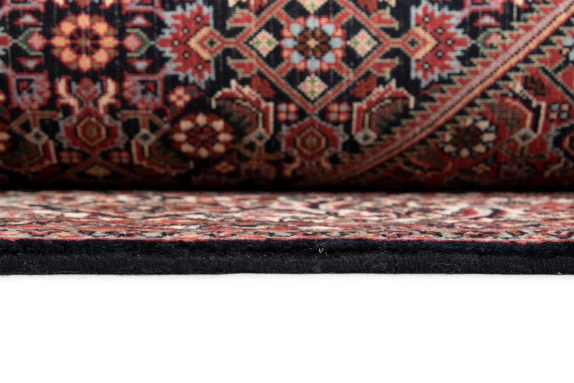 6' 8 x 10' Bidjar With Silk Rug