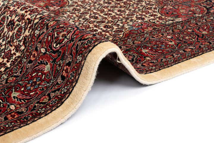 5' 1 x 7' 6 Bidjar With Silk Rug