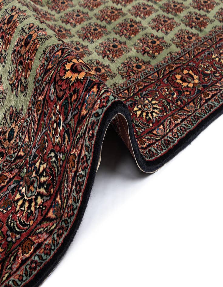 Detail image of 5' 7 x 7' 11 Bidjar With Silk Rug