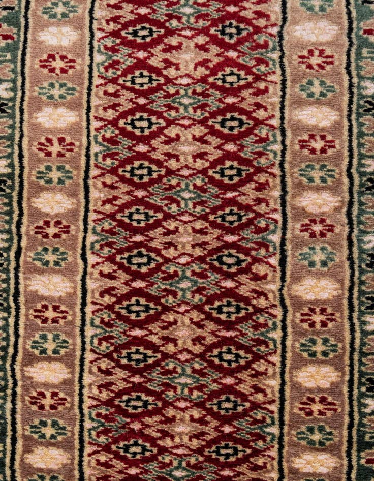 Detail image of 4' 4 x 6' 2  Hand Knotted Bokhara Rug