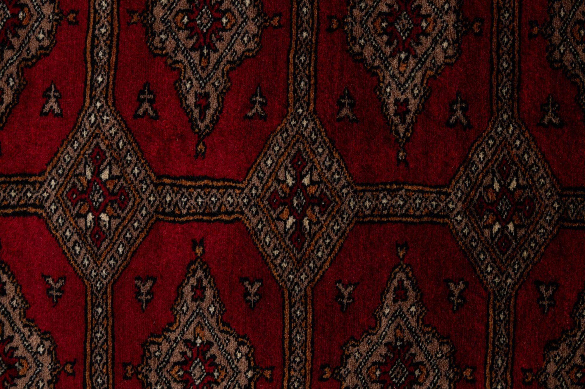4' x 6' Hand Knotted Bokhara Oriental Wool Rug
