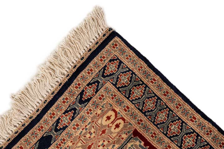 2' 8 x 4' 6 Hand Knotted Bokhara Oriental Wool Rug