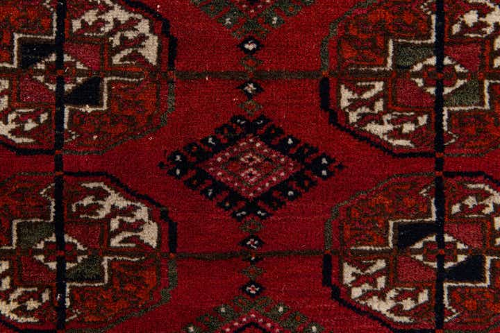 2' 8 x 3' 7 Hand Knotted Bokhara Oriental Wool Rug