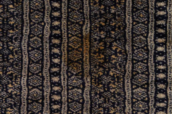 7' 1 x 9' 10 Hand Knotted Bokhara Oriental Wool Rug