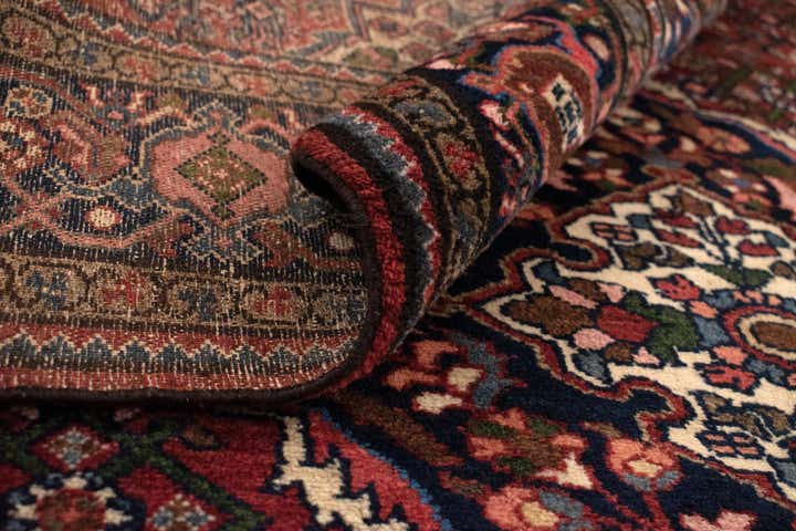 4' 11 x 6' 9 Hand Knotted Bortschalu Persian Rug