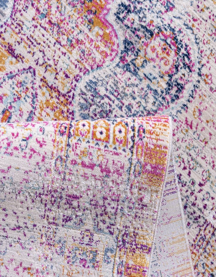 Detail image of 9' x 11' 6 Budapest Rug