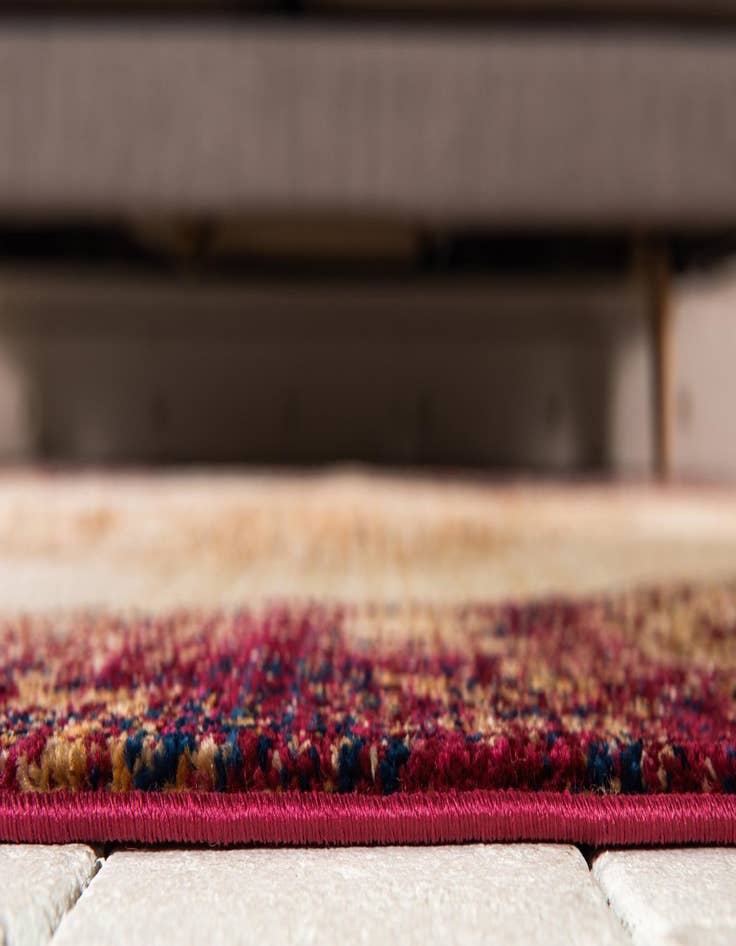 Detail image of 8' x 10' Charlestown Rug