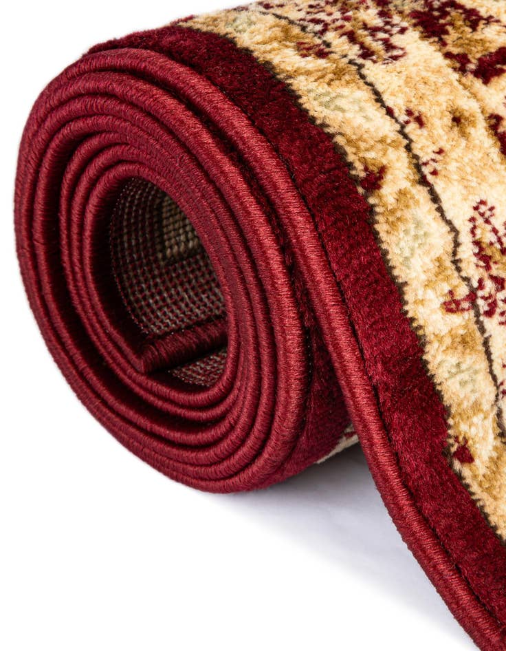 Detail image of 5' 3 x 8' Chateau Rug