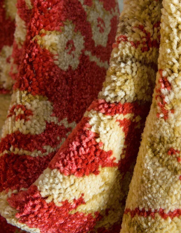 Detail image of 8' x 11' 2 Chelsea Rug