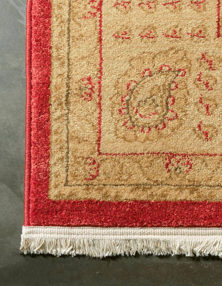 Detail image of 10' 6 x 16' 5 Chelsea Rug