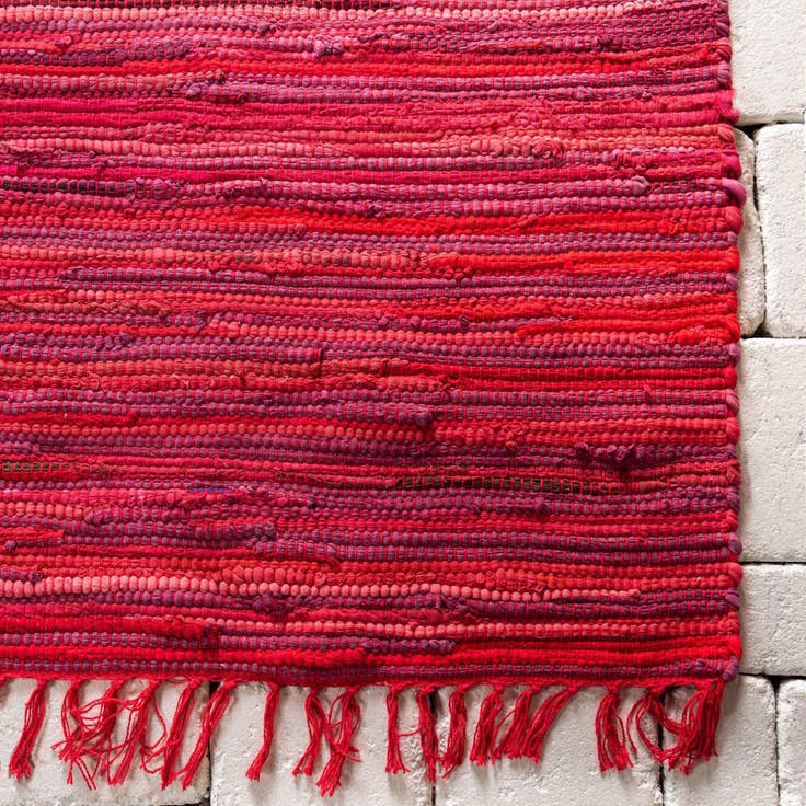 Detail image of 5' x 8' Hand Woven Chindi Cotton Rug