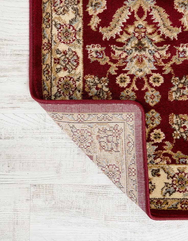 Detail image of 4' 1 x 6' 1 Classic Agra Rug