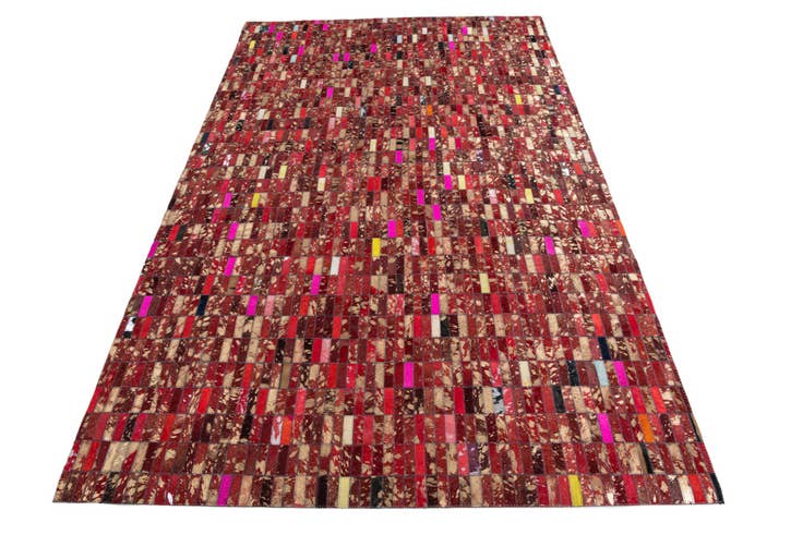 Detail image of 5' x 7' 10 Cowhide Leather Rug