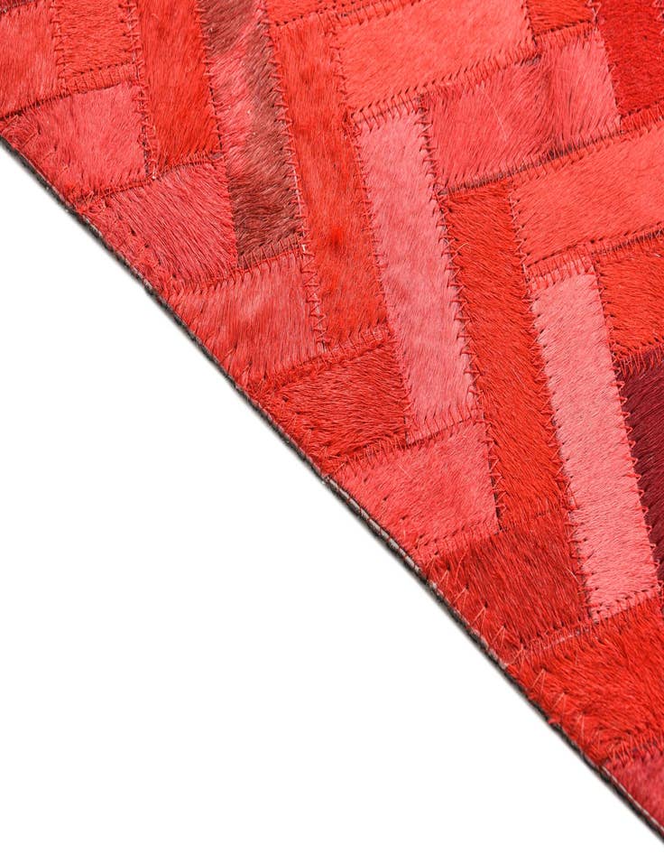 Detail image of 5' x 7' 9 Cowhide Rug