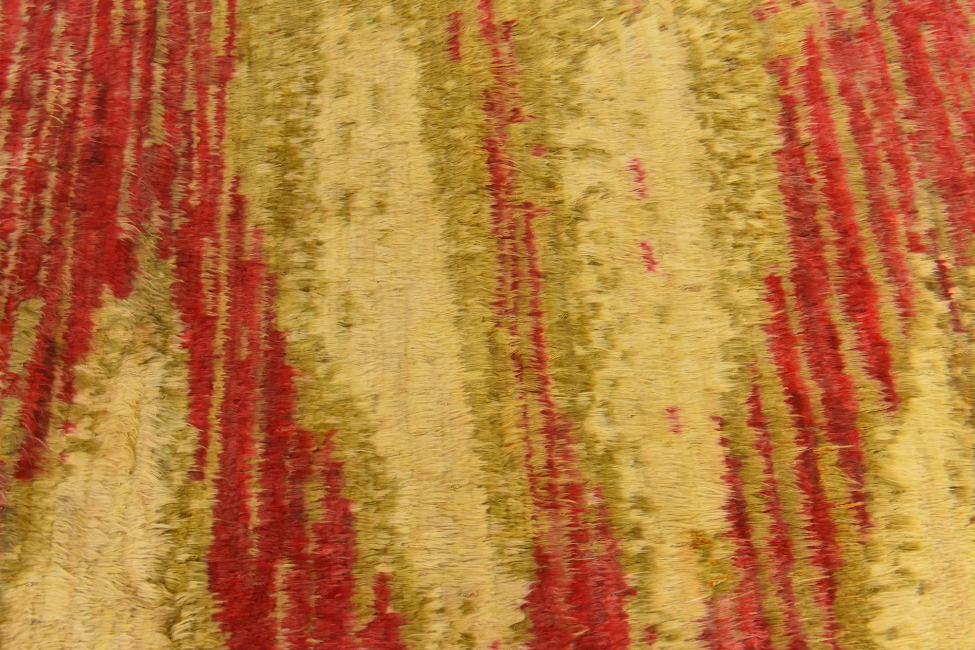 6' 8 x 9' Hand Knotted Darya Wool Rug