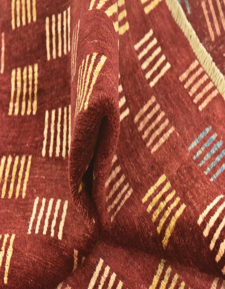 Detail image of 5' 8 x 7' 8  Hand Knotted Darya Oriental Rug