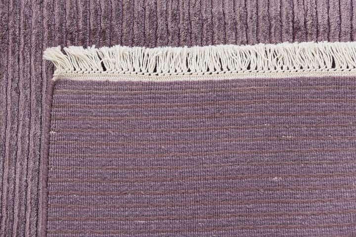 5' 7 x 8' Darya Rug