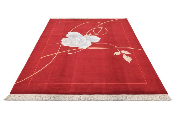 Detail image of 5' 7 x 7' 10 Hand Knotted Darya Wool Rug