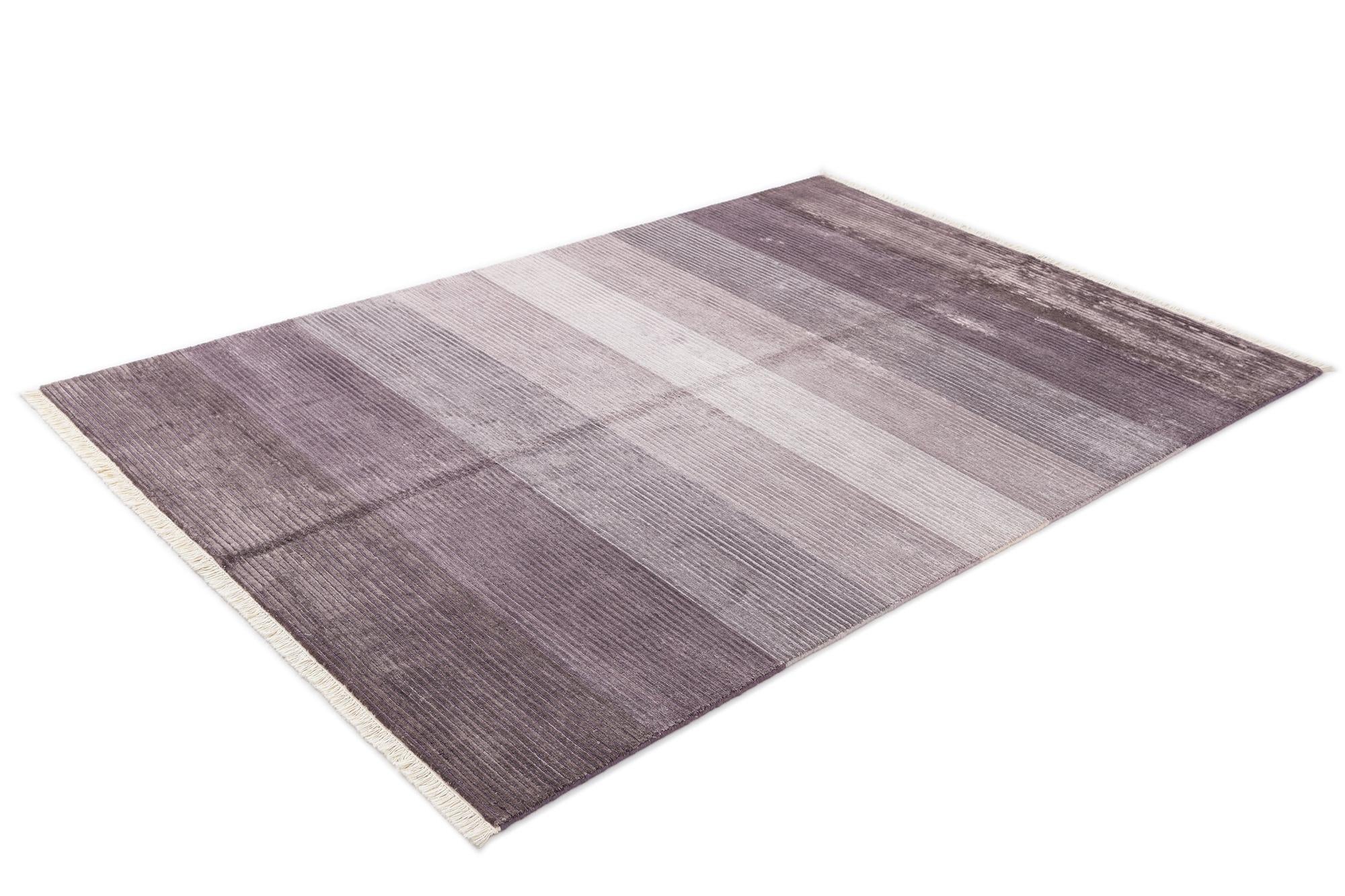 5' 6 x 8' Darya Rug