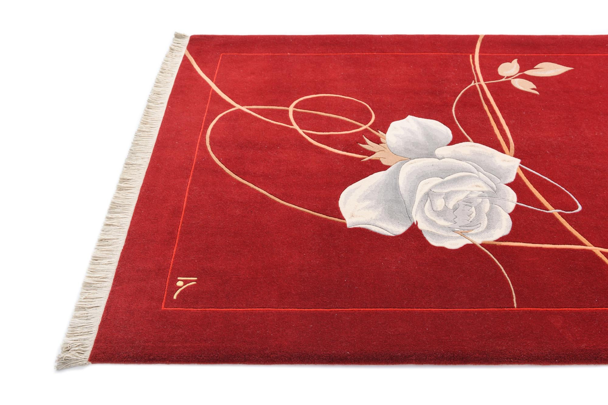 4' 11 x 6' 8 Hand Knotted Darya Wool Rug