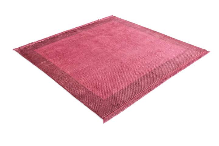 4' 10 x 5' Darya Rug