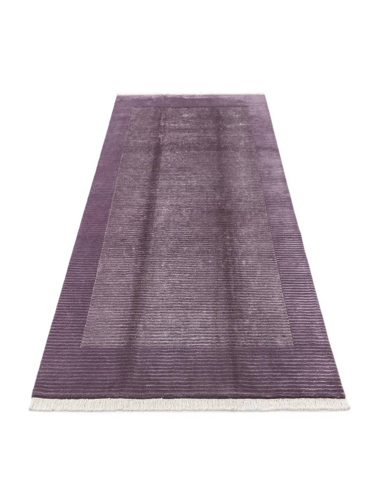 Detail image of 5' 6 x 8' Darya Rug