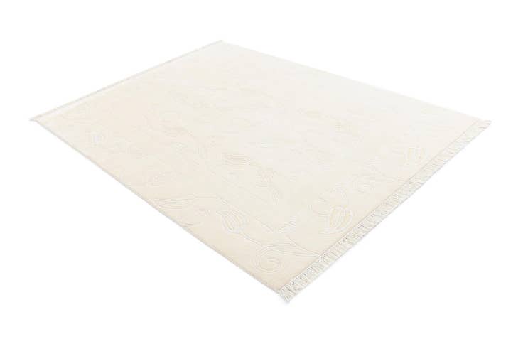 Detail image of 5' 1 x 6' 9 Darya Rug