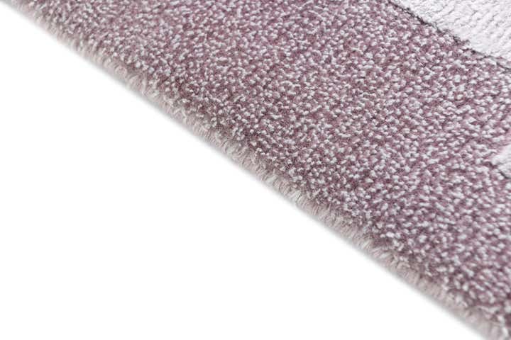 4' x 5' 11 Darya Rug
