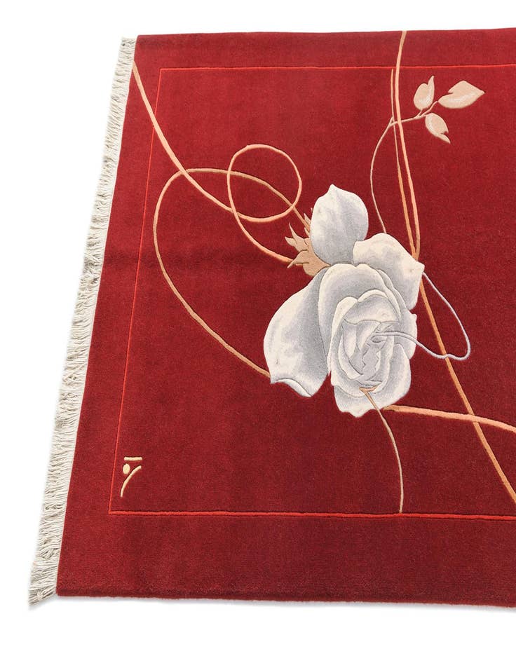 Detail image of 4' x 5' 11 Darya Rug