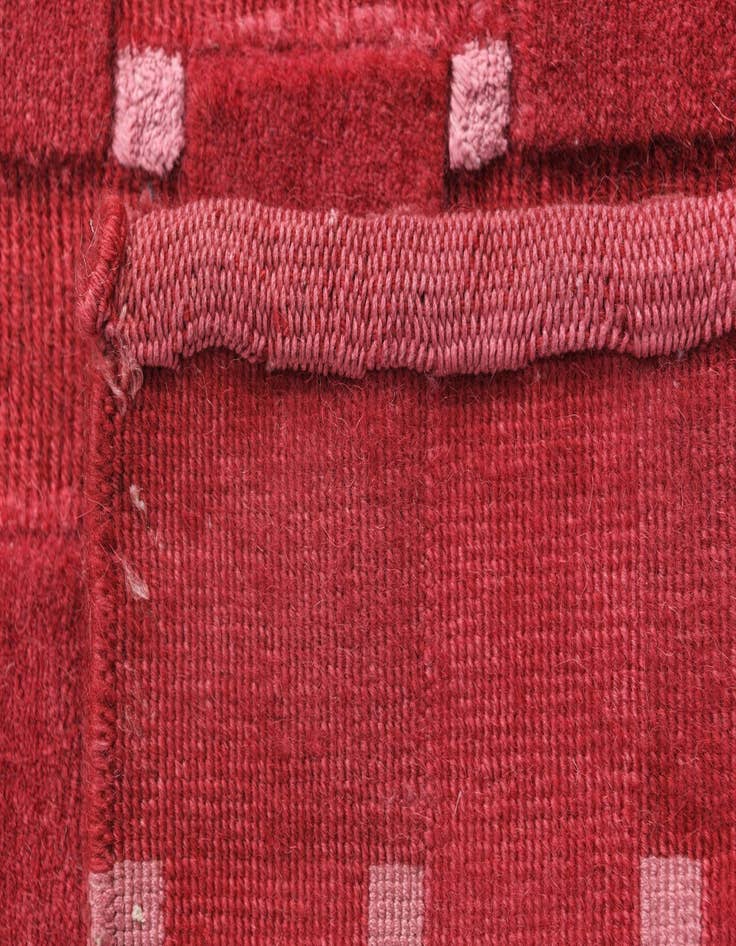 Detail image of 3' 11 x 6' 3 Darya Rug