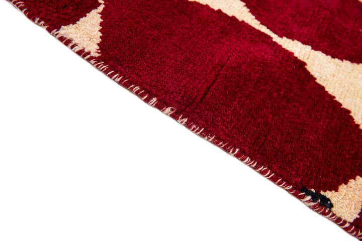 5' 4 x 8' Hand Knotted Darya Wool Rug