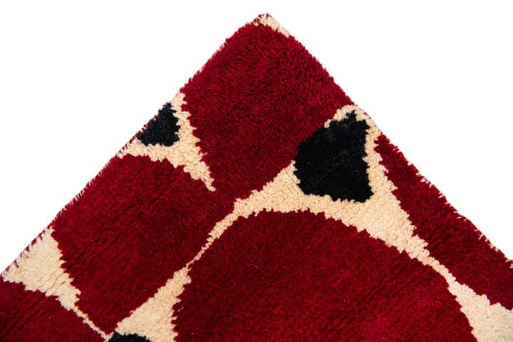 5' 4 x 8' Hand Knotted Darya Wool Rug