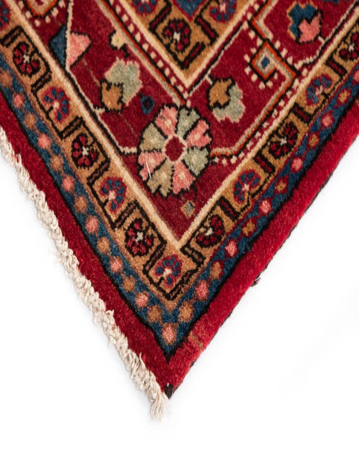 Detail image of 4' 3 x 6' 11 Djosan Wool Rug