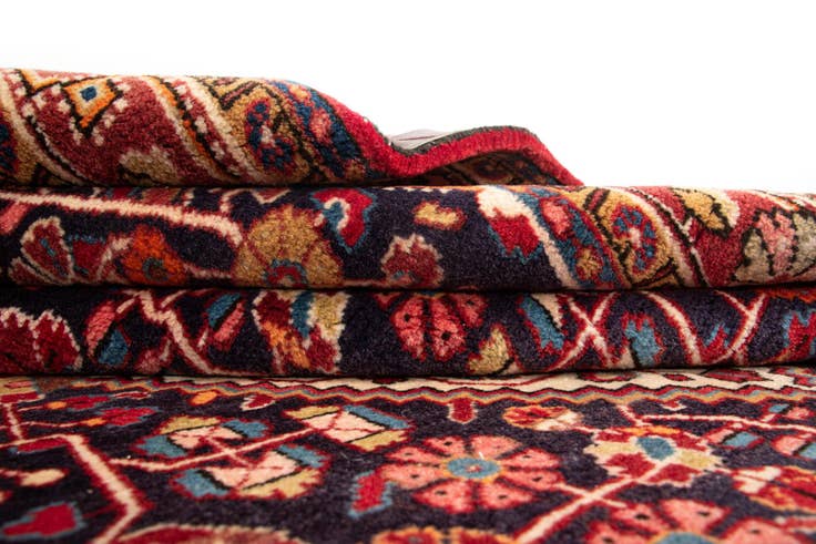 Detail image of 4' 3 x 6' 11 Djosan Wool Rug