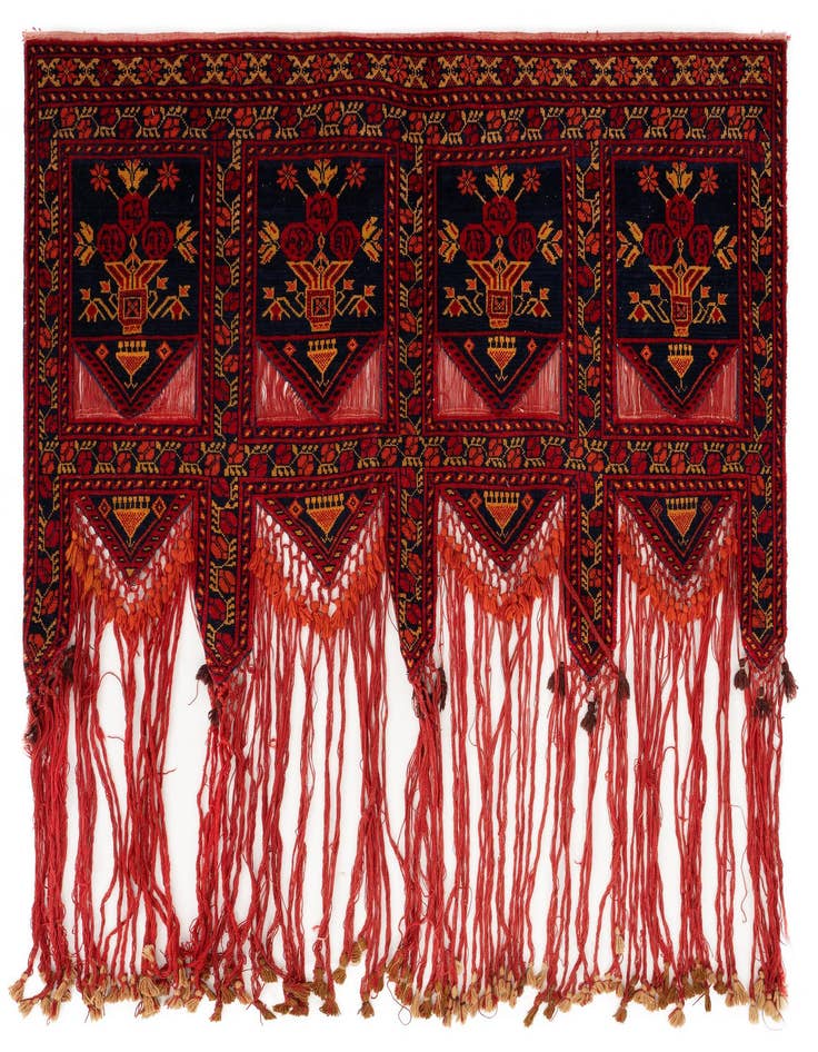 Detail image of 1' 8 x 4' 11  Hand Knotted Door surround Wool Rug