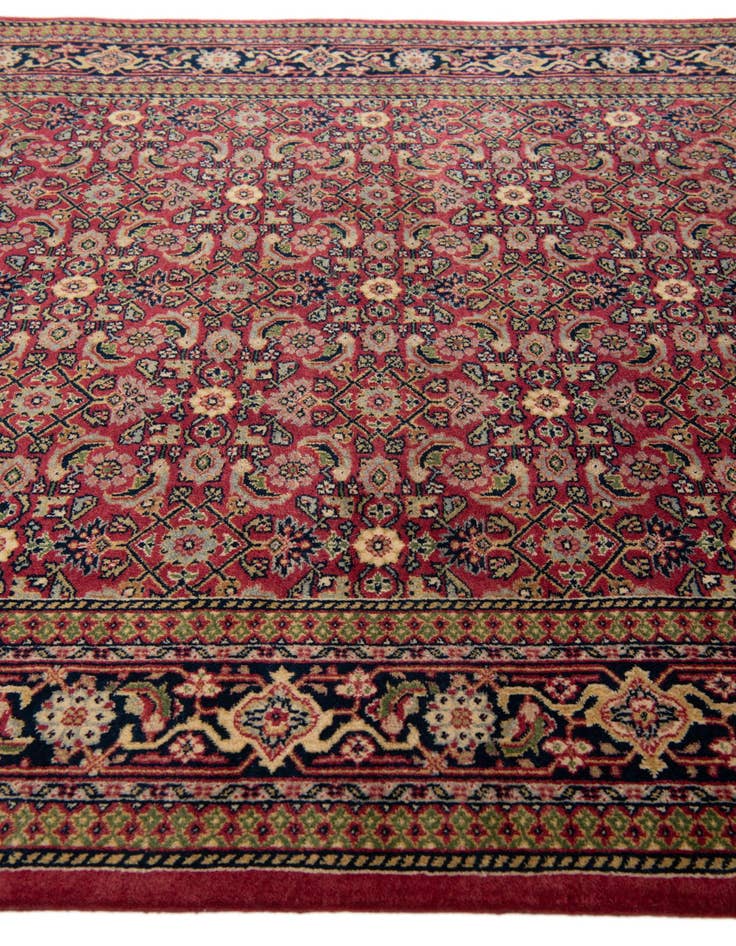 Detail image of 5' 4 x 9' 10 Hand Knotted Farahan Wool Rug