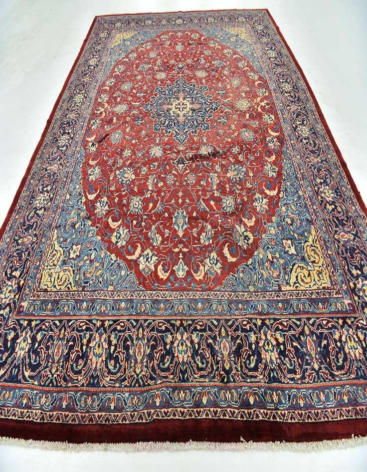 Detail image of 10' x 13'  Hand Knotted Farahan Persian Wool Rug