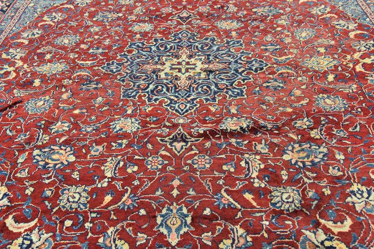 Detail image of 10' x 13' Hand Knotted Farahan Persian Wool Rug