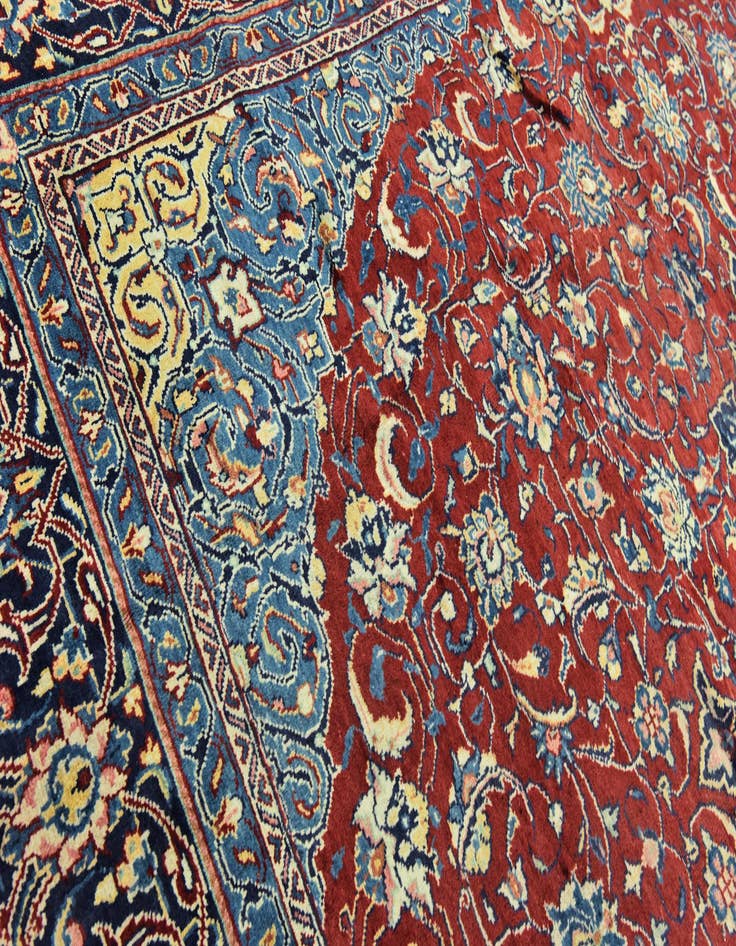 Detail image of 10' x 13'  Hand Knotted Farahan Persian Wool Rug