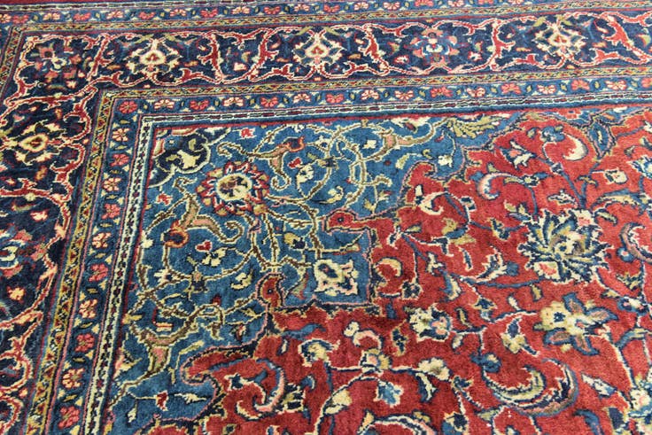 Detail image of 9' 6 x 13' Hand Knotted Farahan Persian Wool Rug