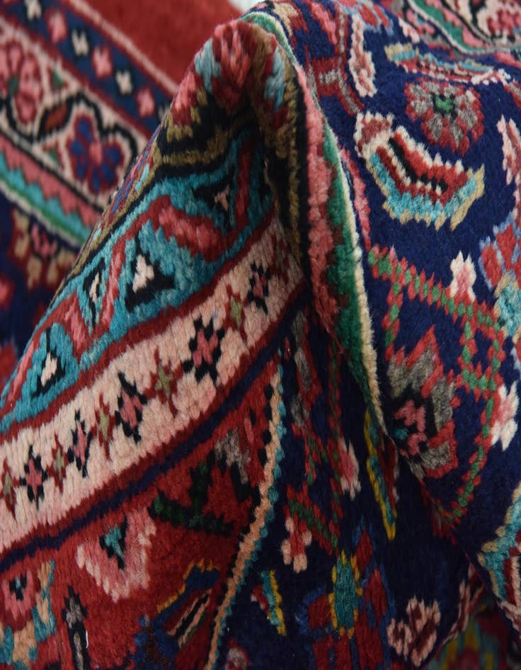 Detail image of 9' 9 x 13'  Hand Knotted Farahan Persian Wool Rug