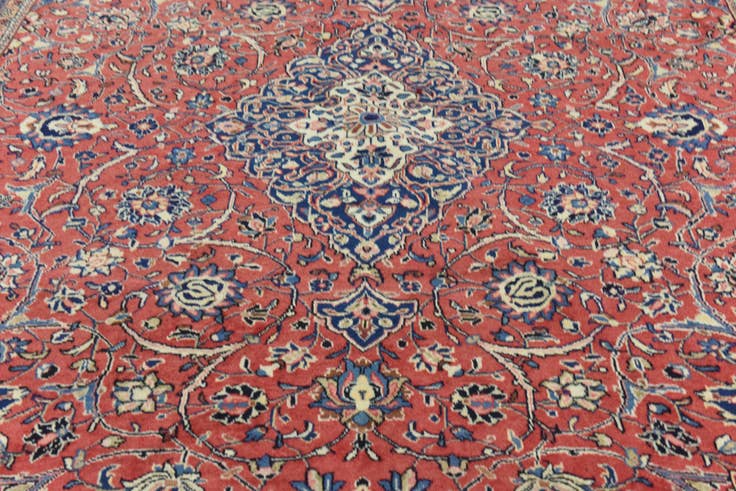 Detail image of 9' 10 x 13' 3 Hand Knotted Farahan Persian Wool Rug