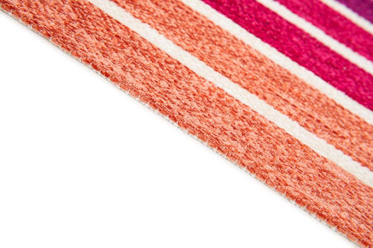 Detail image of 1' 10 x 2' 10 Flatweave Cotton Dhurrie Rug