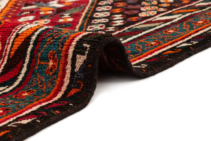 Detail image of 4' 10 x 7' 7 Gabbeh Rug