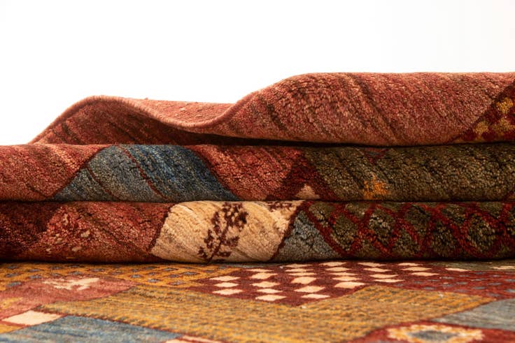 Detail image of 6' 11 x 10' 1 Gabbeh Rug
