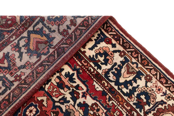 Detail image of 6' 9 x 10' 1 Gharajeh Wool Rug